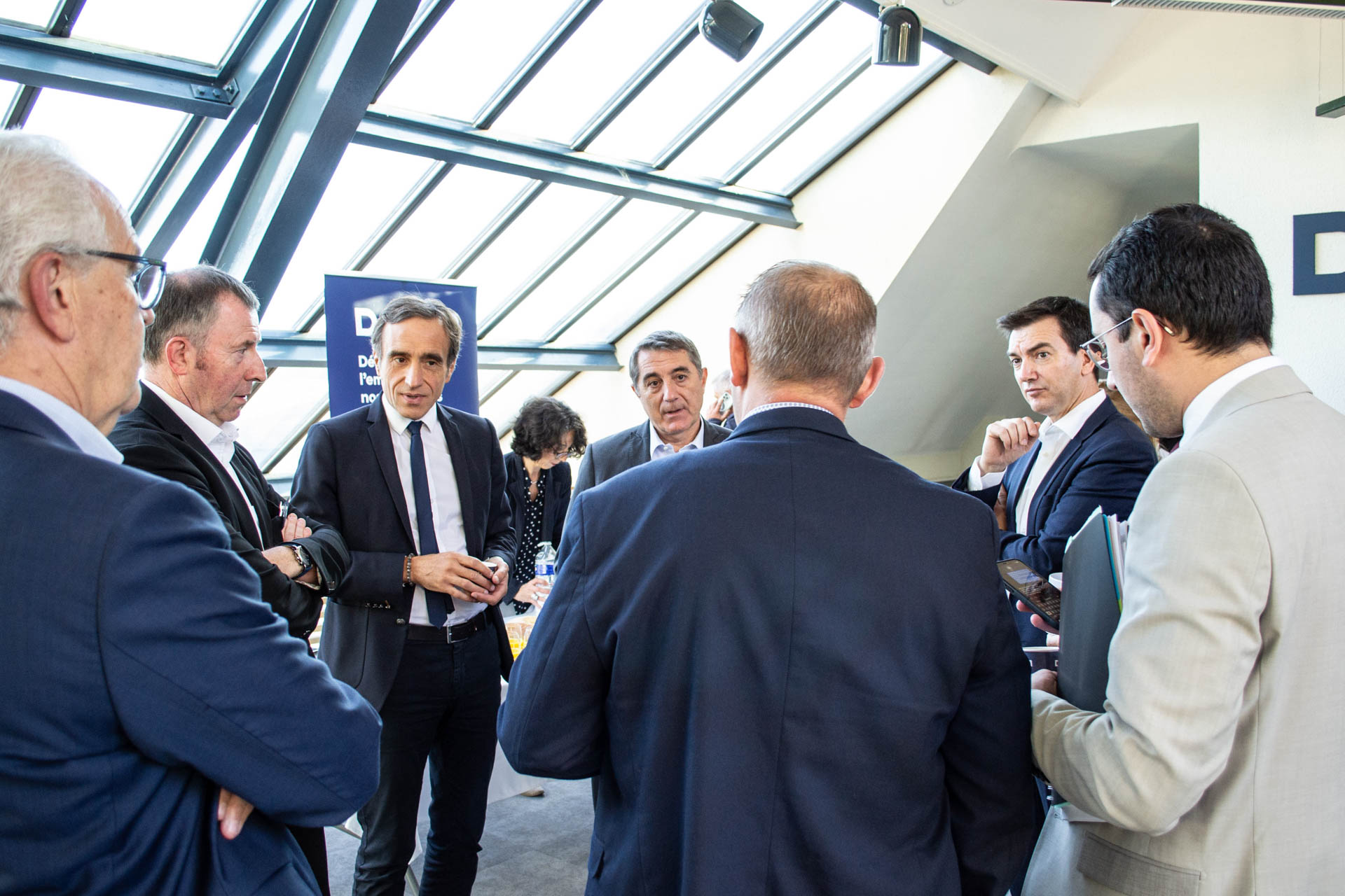 Arnaud Viala président du conseil départemental de l'Aveyron chez Doxallia